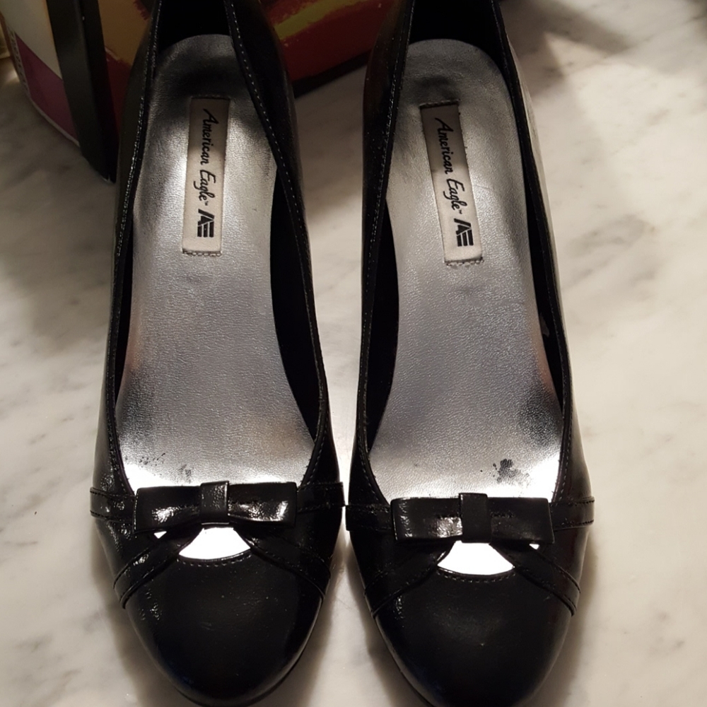 American Eagle Shoes 3 1/2 in heels